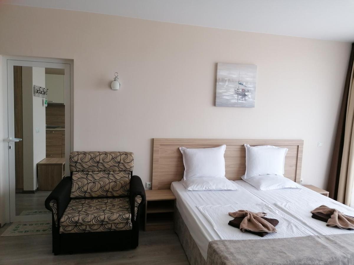 Aparthotel Apart Allure Dobi Primorsko Exterior foto