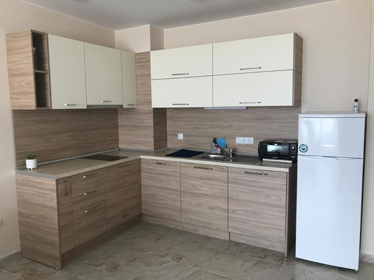 Aparthotel Apart Allure Dobi Primorsko Exterior foto