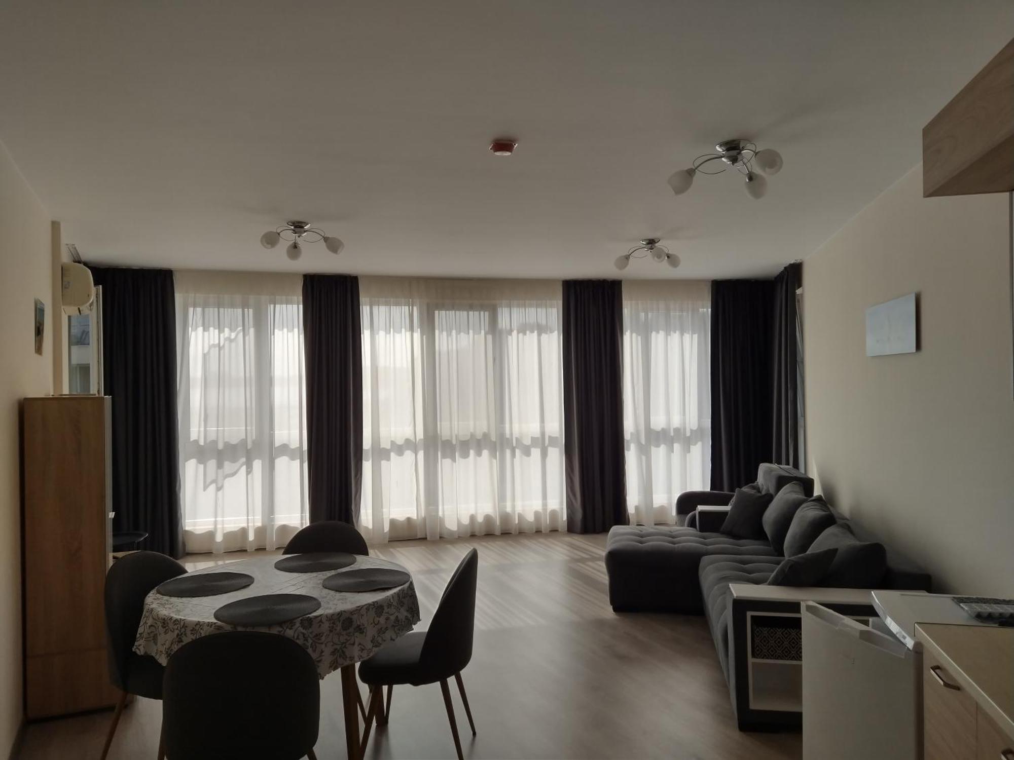Aparthotel Apart Allure Dobi Primorsko Exterior foto